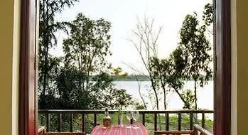 Serene Riverside Hotel Hoi An