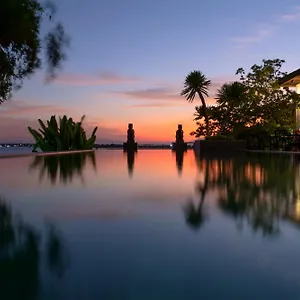 Hotel Nghe Prana And